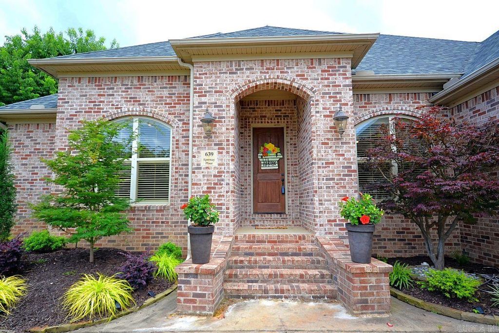 639 Epernay Place, Little Rock, AR 72223