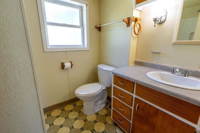 2160 S Afton Road, Beloit, WI 53511
