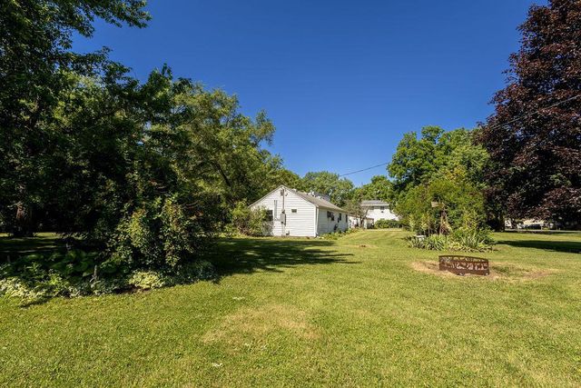2160 S Afton Road, Beloit, WI 53511