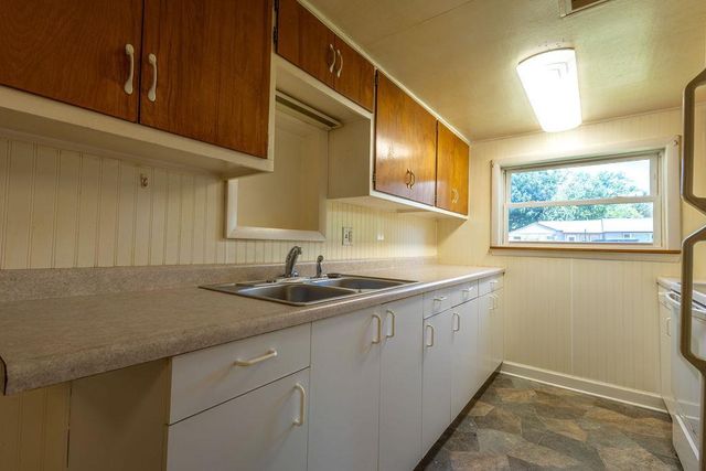 2160 S Afton Road, Beloit, WI 53511