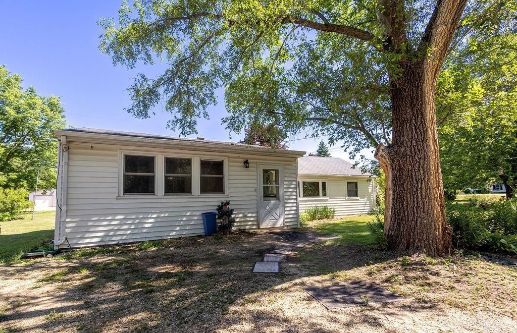 2160 S Afton Road, Beloit, WI 53511