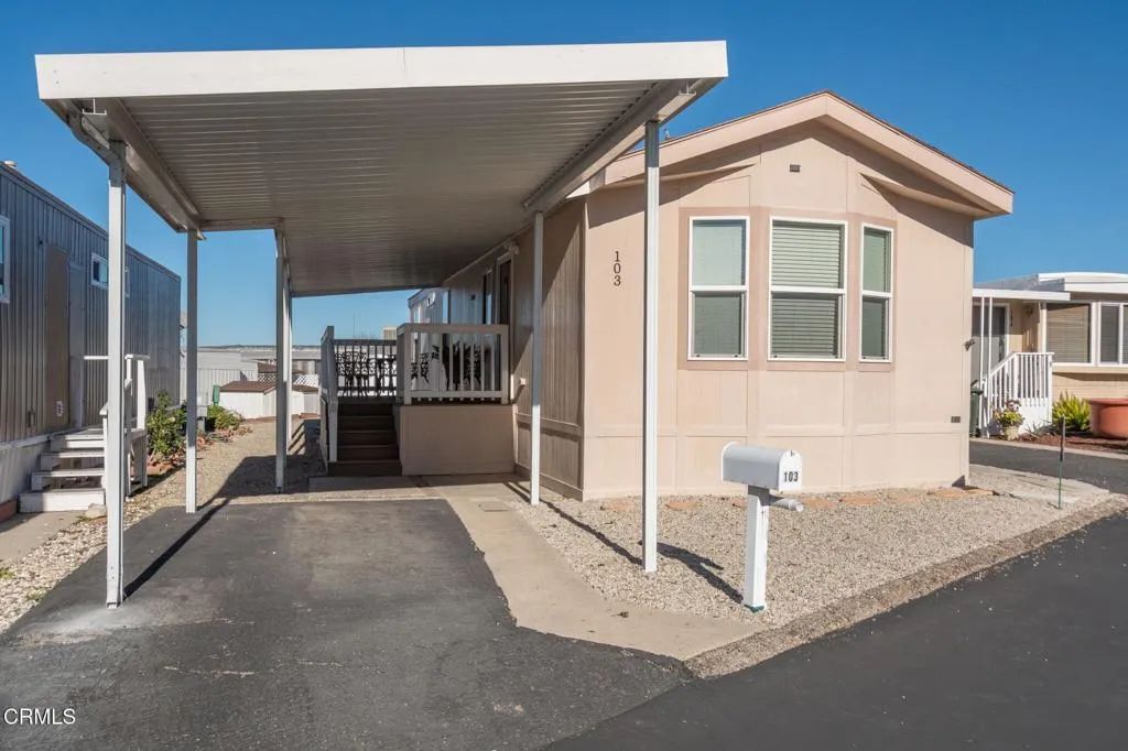 103 Madonna 103, Thousand Oaks, CA 91320