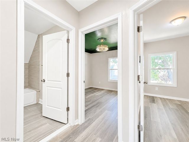6808 Fir Avenue, Cleveland, OH 44102