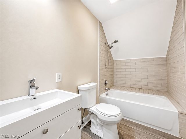 6808 Fir Avenue, Cleveland, OH 44102