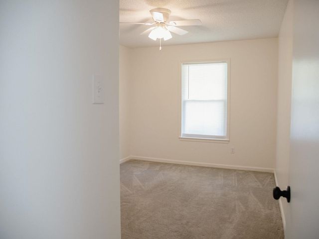 4883 BLACK GUM DR, Millington, TN 38053