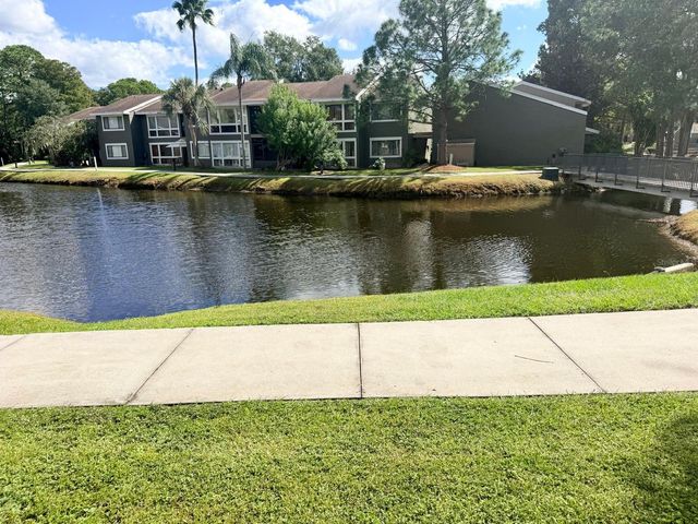 6022 PEREGRINE AVENUE 20B, Orlando, FL 32819