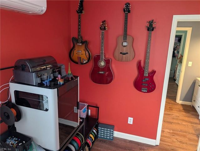 912 Lindenwood AVE, Norfolk, VA 23504