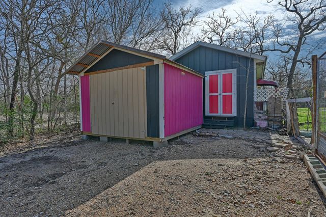 514 Forest Oak Drive, Somerville, TX 77879