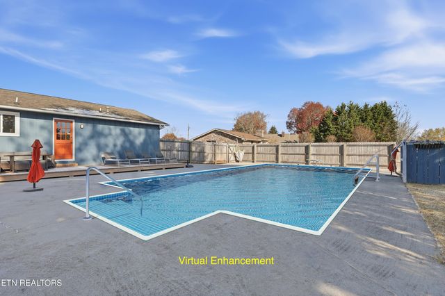 1021 Oxford Hills Drive, Maryville, TN 37803