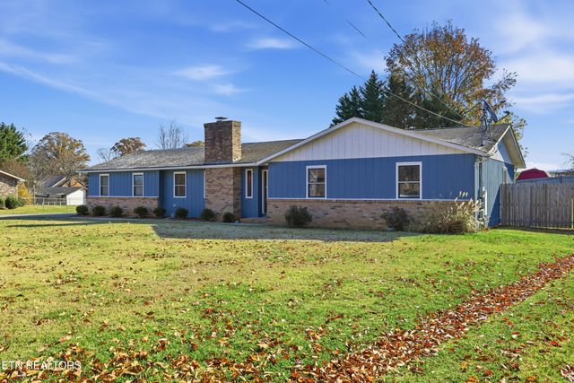 1021 Oxford Hills Drive, Maryville, TN 37803