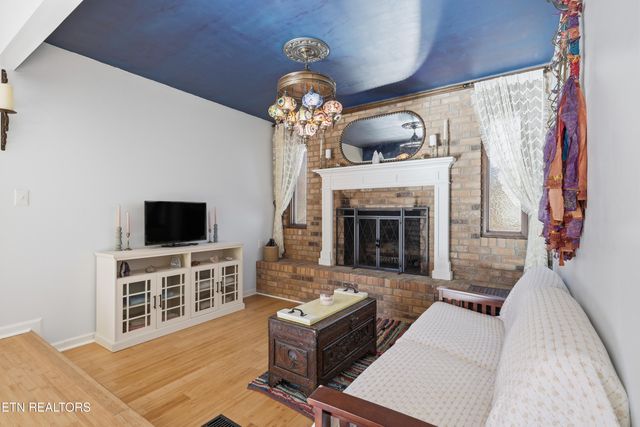 1021 Oxford Hills Drive, Maryville, TN 37803