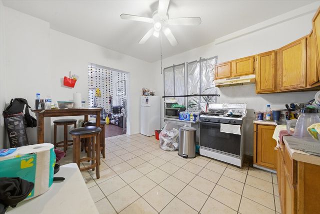 1626 N Saint Louis Avenue, Chicago, IL 60647