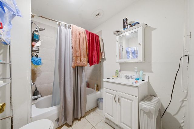 1626 N Saint Louis Avenue, Chicago, IL 60647