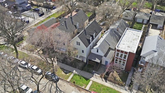 1626 N Saint Louis Avenue, Chicago, IL 60647