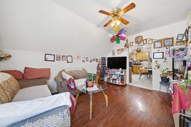 1626 N Saint Louis Avenue, Chicago, IL 60647