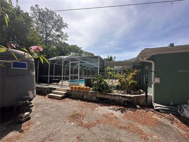 5657 OCEANIC ROAD, Holiday, FL 34690