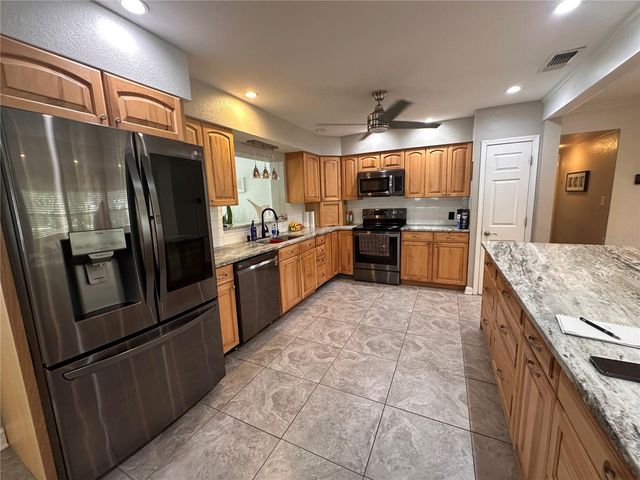 5657 OCEANIC ROAD, Holiday, FL 34690