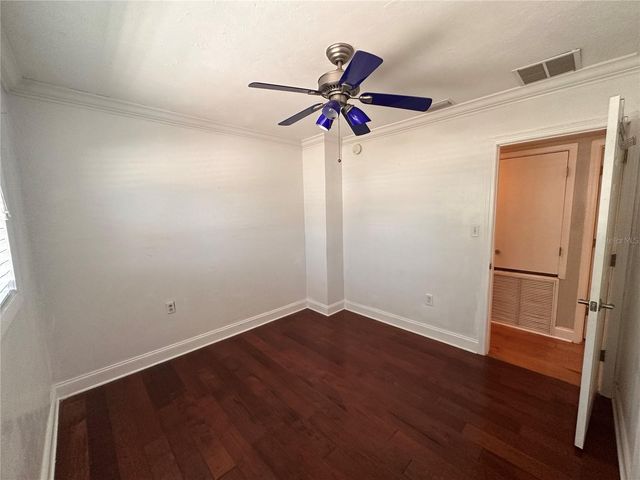 5657 OCEANIC ROAD, Holiday, FL 34690