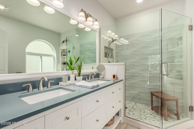 10002 E Paseo San Bernardo, Tucson, AZ 85747