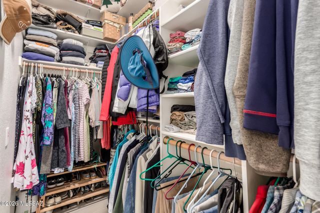 10002 E Paseo San Bernardo, Tucson, AZ 85747