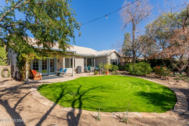 10002 E Paseo San Bernardo, Tucson, AZ 85747