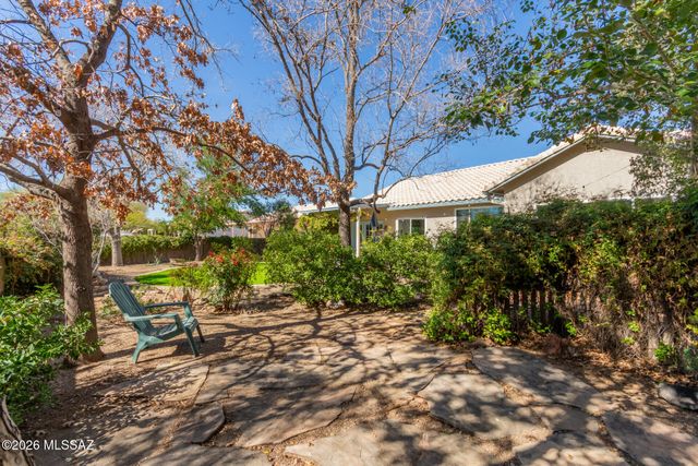 10002 E Paseo San Bernardo, Tucson, AZ 85747