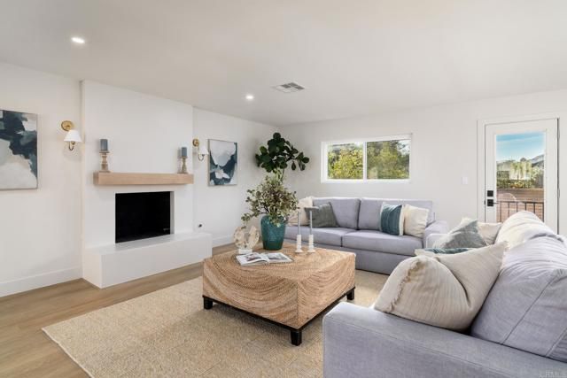 8673 Harjoan Ave, San Diego, CA 92123