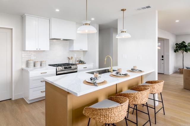 8673 Harjoan Ave, San Diego, CA 92123