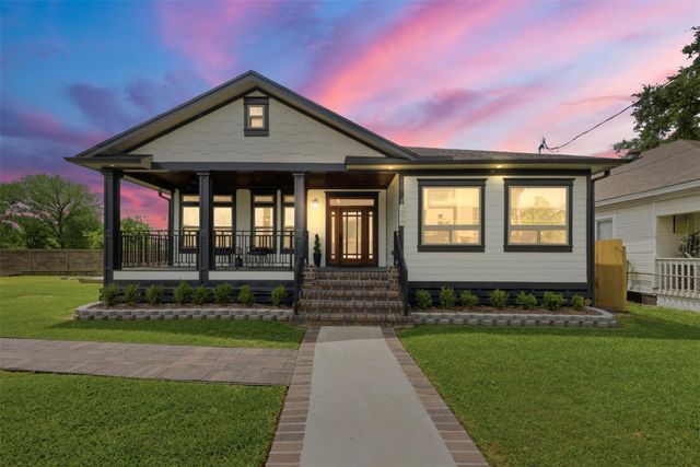 206 N Street, Houston, TX 77009