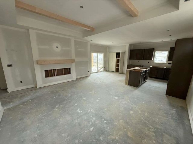 8992 E Forbes Cir., Bel Aire, KS 67226