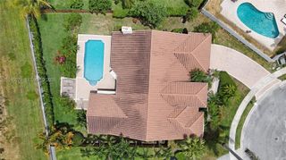 11021 NW 7th St, Plantation, FL 33324