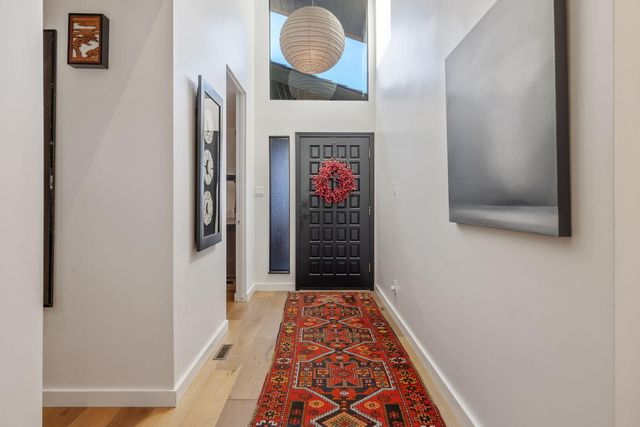 716 N Silvervale Drive, Visalia, CA 93291