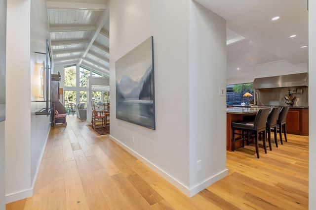 716 N Silvervale Drive, Visalia, CA 93291