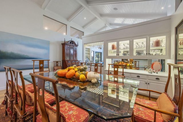 716 N Silvervale Drive, Visalia, CA 93291