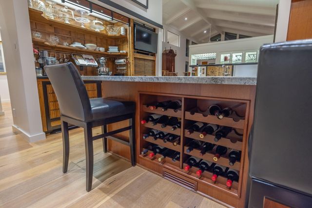 716 N Silvervale Drive, Visalia, CA 93291