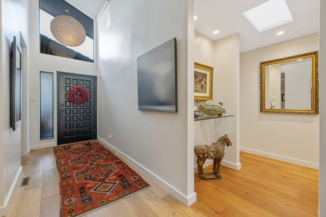 716 N Silvervale Drive, Visalia, CA 93291