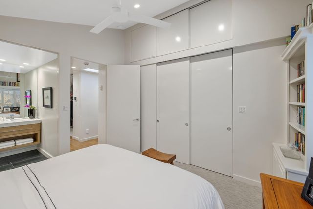 716 N Silvervale Drive, Visalia, CA 93291