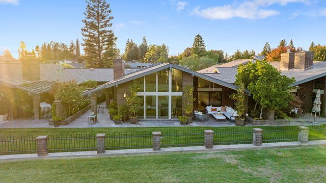 716 N Silvervale Drive, Visalia, CA 93291