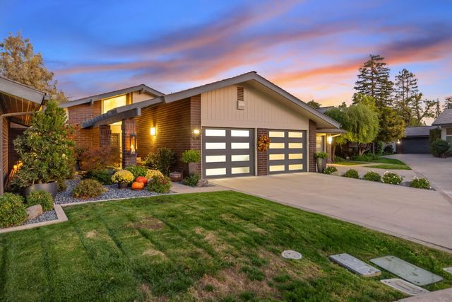 716 N Silvervale Drive, Visalia, CA 93291