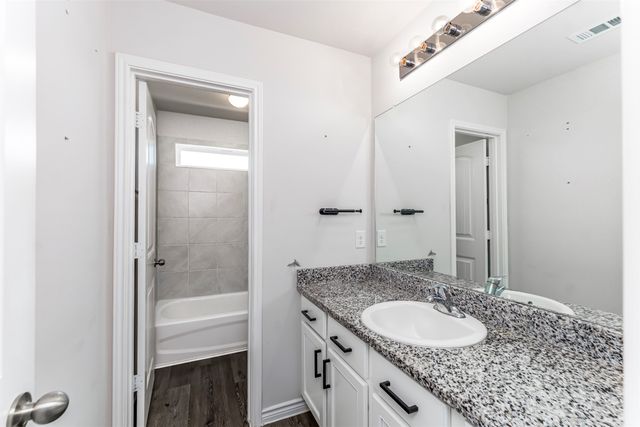 2605 Prickly Pine Trail, Fort Worth, TX 76123