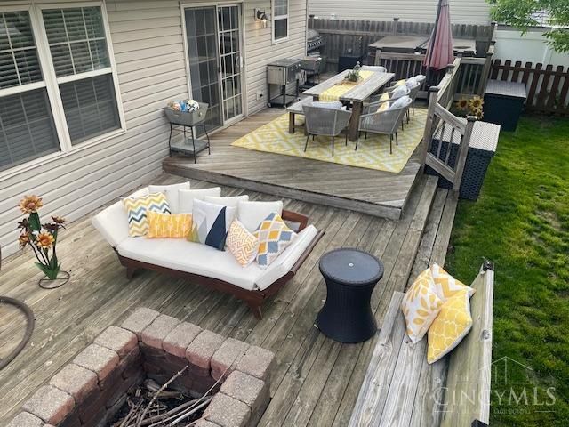 9228 Sawgrass Drive, Miami Twp, OH 45342