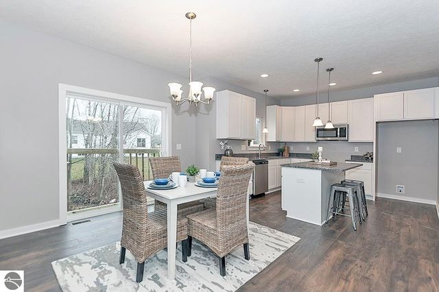 540 W Wildwood, Owosso, MI 48867