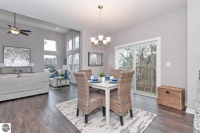 540 W Wildwood, Owosso, MI 48867