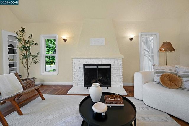 600 McLaughlin St, Richmond, CA 94805