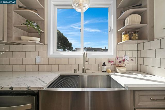 600 McLaughlin St, Richmond, CA 94805