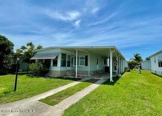 911 Oriole Circle, Barefoot Bay, FL 32976