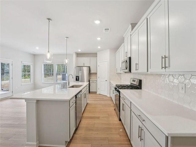 561 Tallulah Lane, Grayson, GA 30017