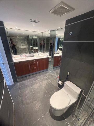 801 N Venetian Dr 802, Miami, FL 33139