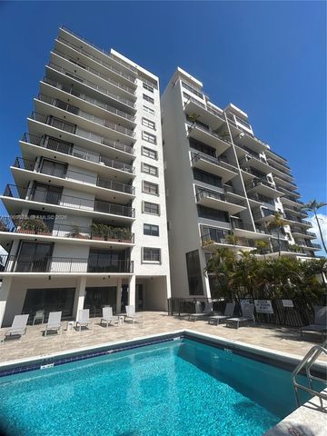 801 N Venetian Dr 802, Miami, FL 33139