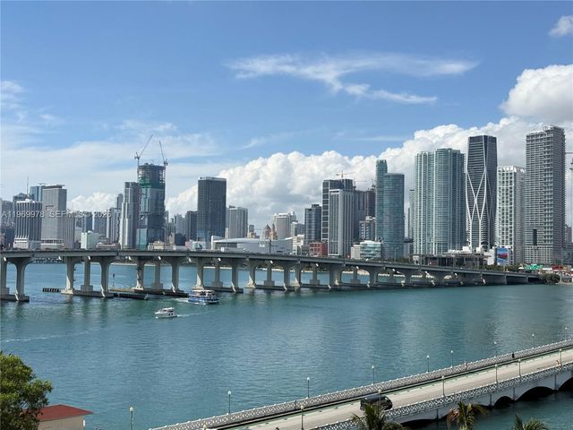 801 N Venetian Dr 802, Miami, FL 33139
